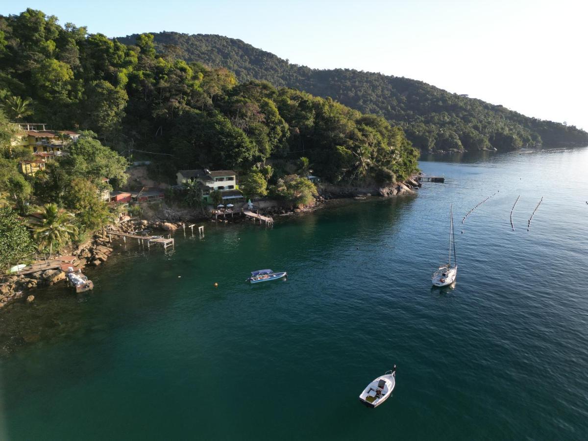 Pousada Cruzoé Praia de Araçatiba Esterno foto